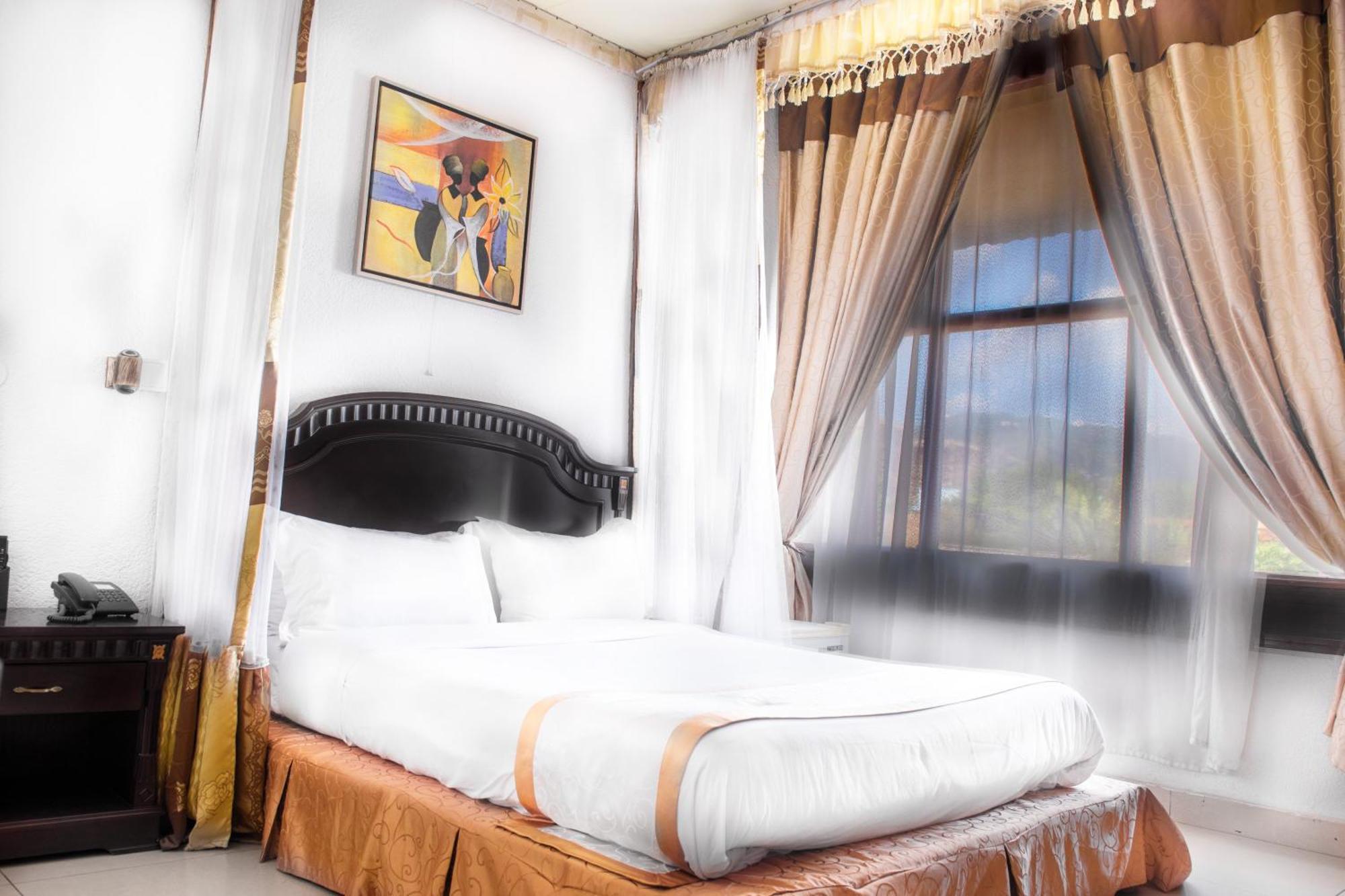 Dolce Vita Resort Hotel Бужумбура Екстер'єр фото