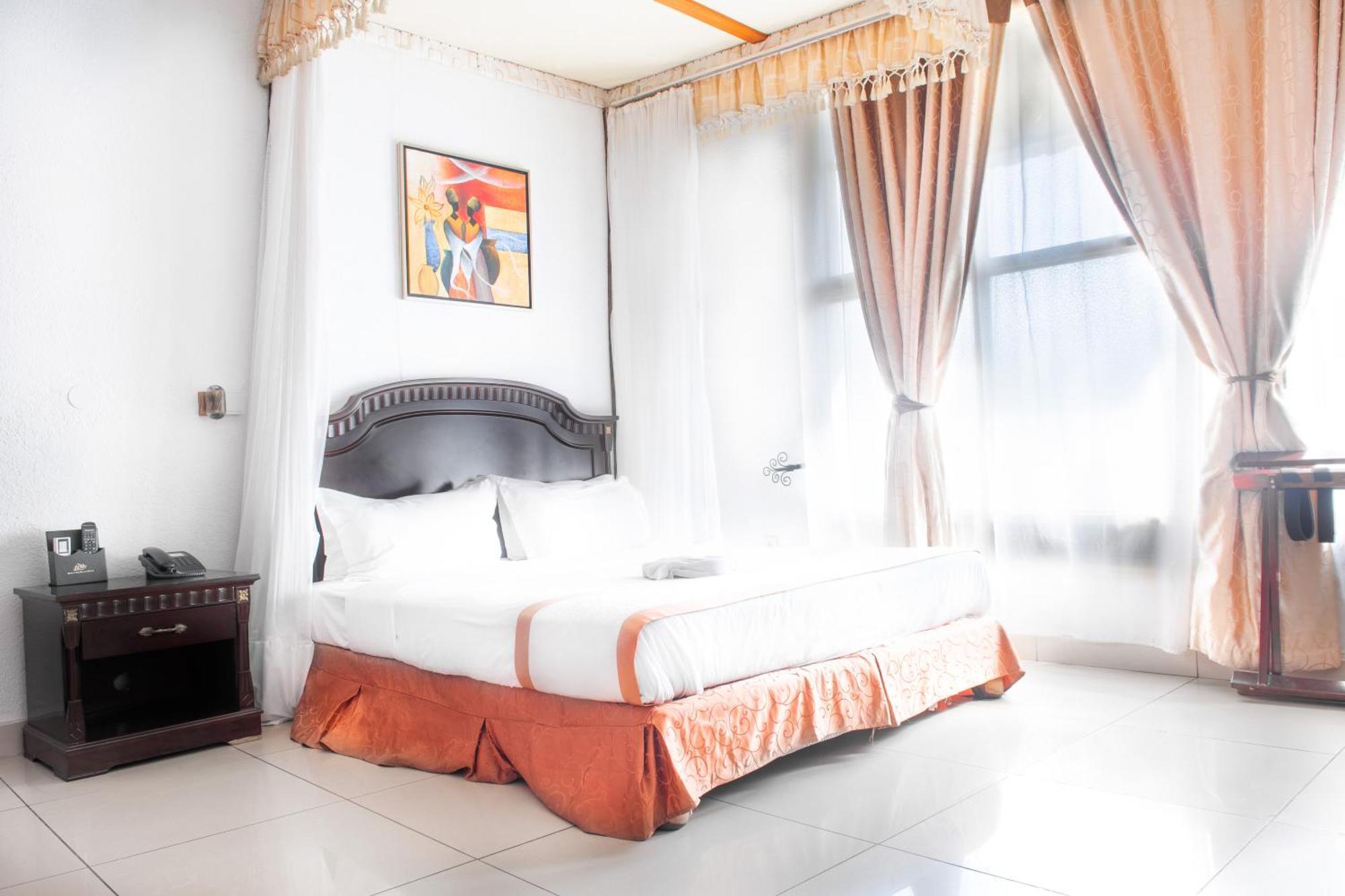 Dolce Vita Resort Hotel Бужумбура Екстер'єр фото